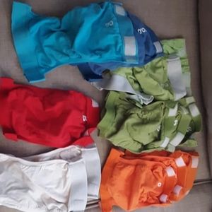 gDiapers, size small (6-14 pounds)